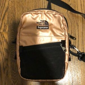 The North Face / Supreme Camera Pink Bag